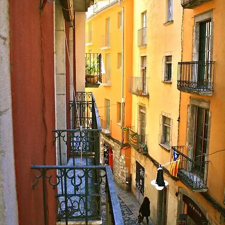 La Lleona Gérone