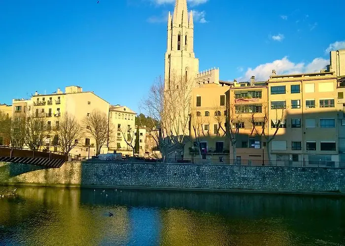 La Lleona * Girona